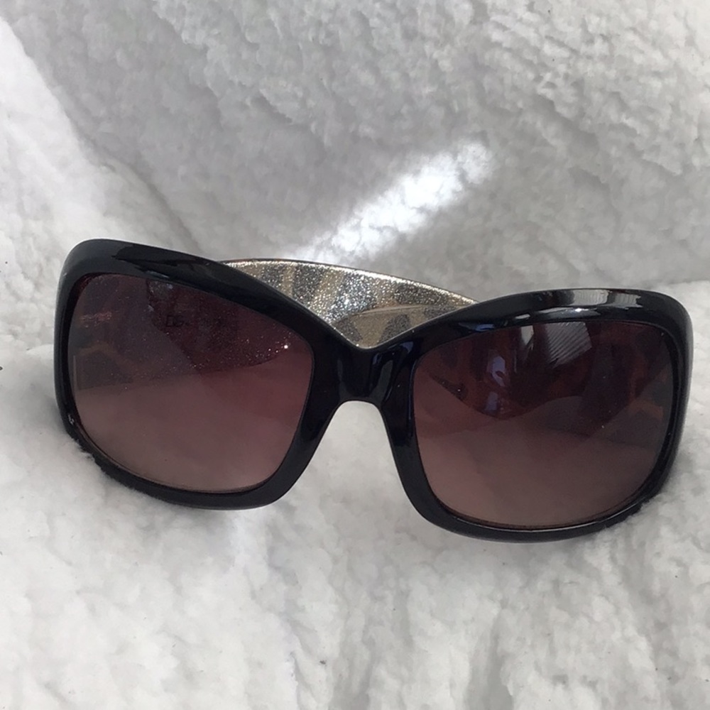 ✅FIRM PRICE✅DG Cheetah Sunglasses